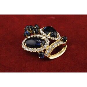 Vintage Alfred Philippe Trifari 1940s Goldtone crown w/ Sapphire Cabochons